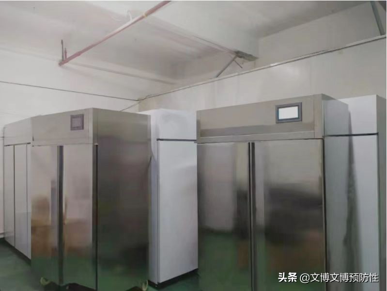 印刷电路板恒温恒湿柜（13144843931微信）半导体恒温恒湿储藏柜