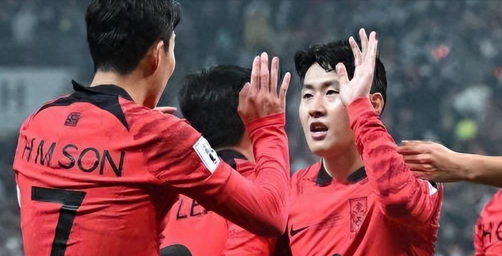 中国男足vs韩国队进球集锦,中国男足1比0韩国男足集锦