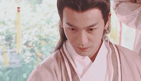 年老体弱就别演古偶了，所谓鲜衣怒马少年郎，还得看这8位男星