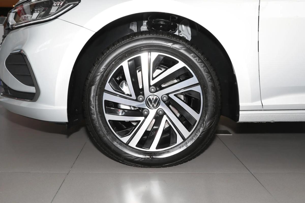 2023款朗逸和2022款朗逸哪个好,上汽大众朗逸2023款实拍