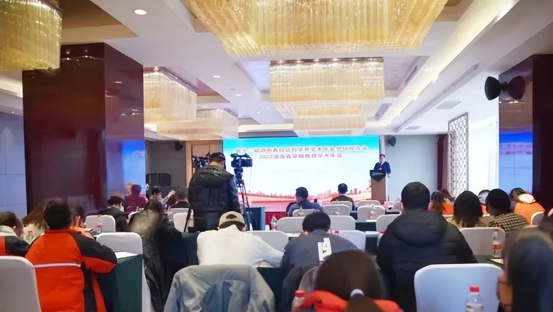 万婴幼儿园普惠性,婴幼儿教育发展规划