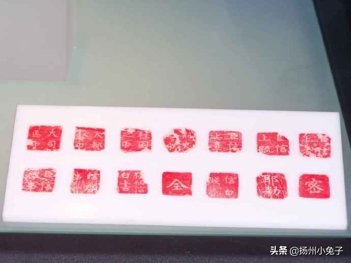 没看过傅雷家书,传国玉玺的真实印图有没有