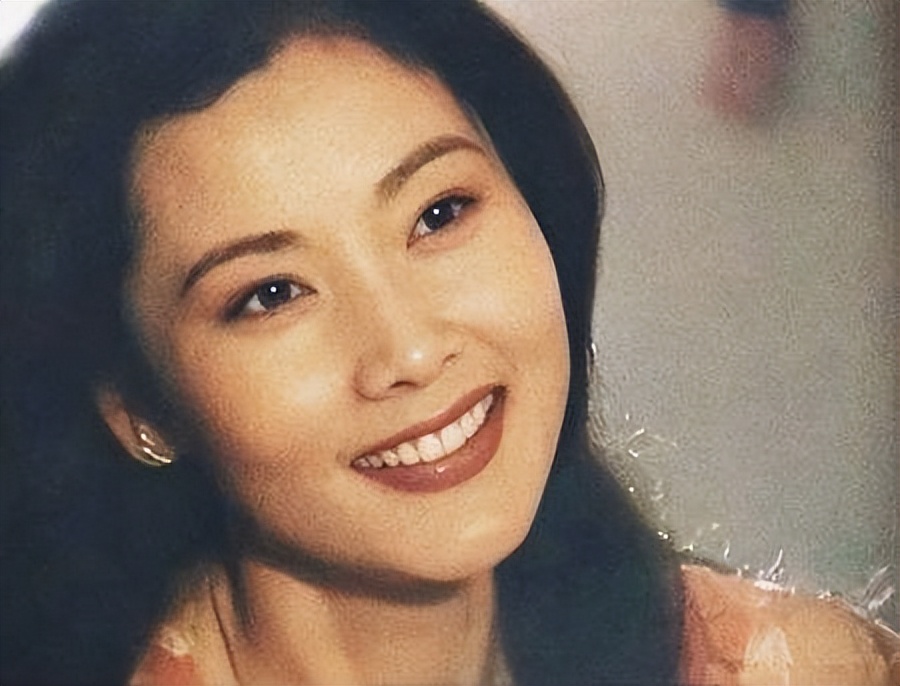 何赛飞高龄产子,丁克何赛飞