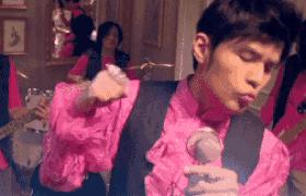 黄昏下的绝世美人，尤金妮公主的莲花刚玉宝石，见证王室爱情