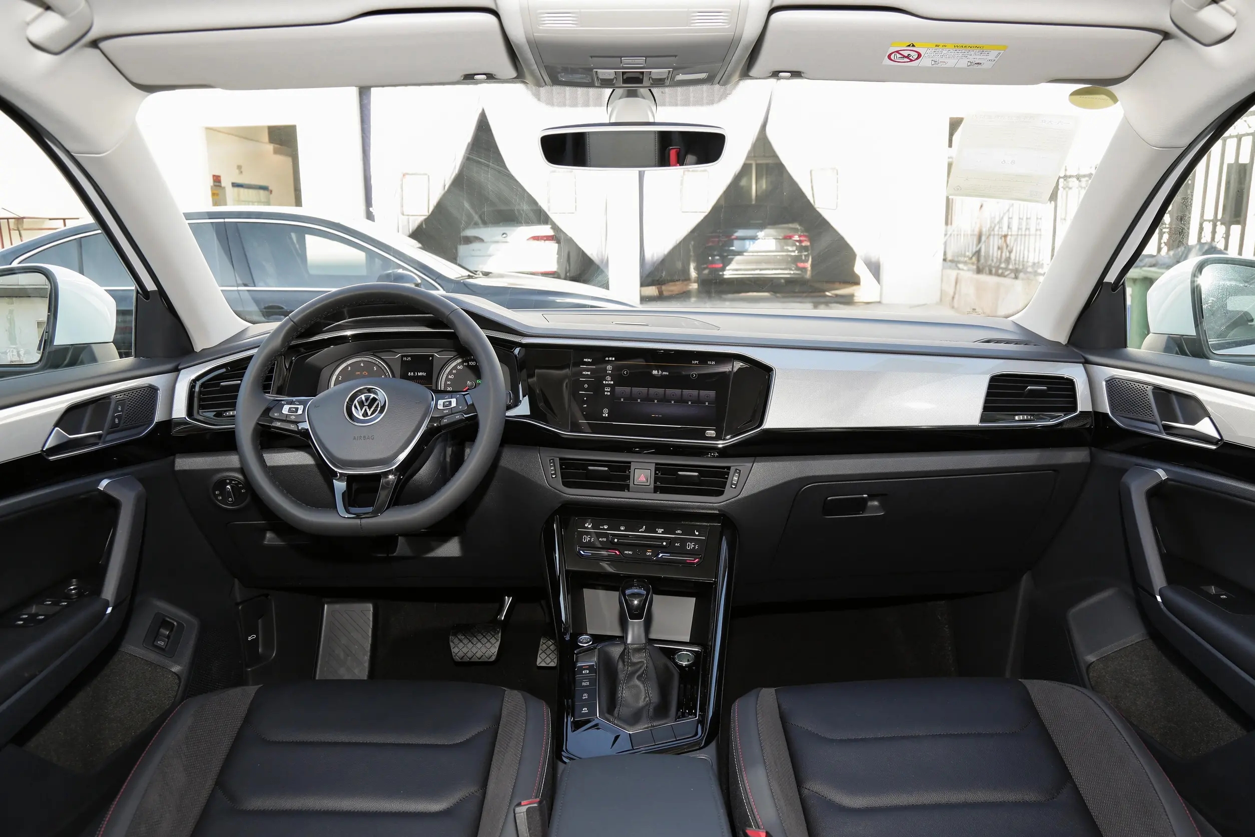 20万以内中型suv国产还是合资好,20万以内落地合资suv哪个性价比高