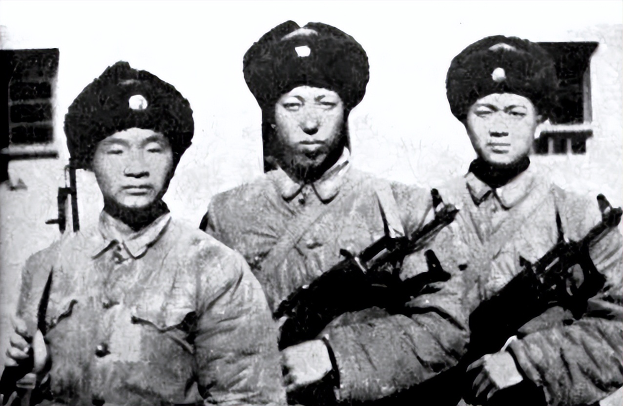 因为冲得太快太猛,和大部队失去了联系,结果却打垮印军一个营