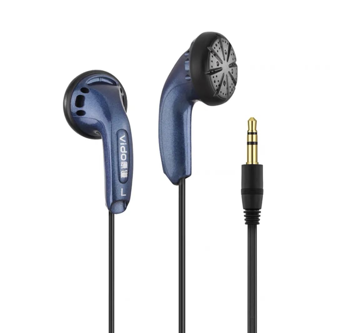 山寨原道耳机,9.9元耳机听哭