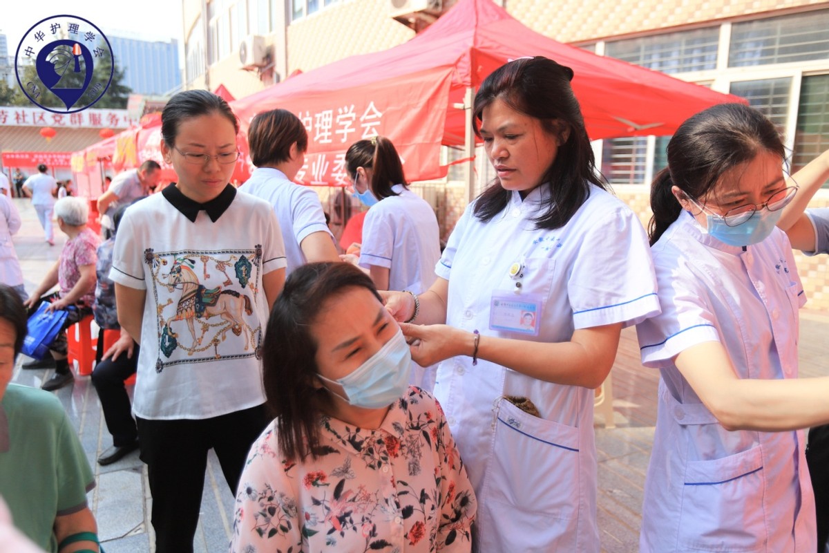 这家中医院护士开了门诊，一号难求是为啥？