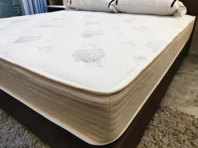 泰国苏老伯乳胶床垫怎么样,乳胶床垫选原装进口还是国内生产