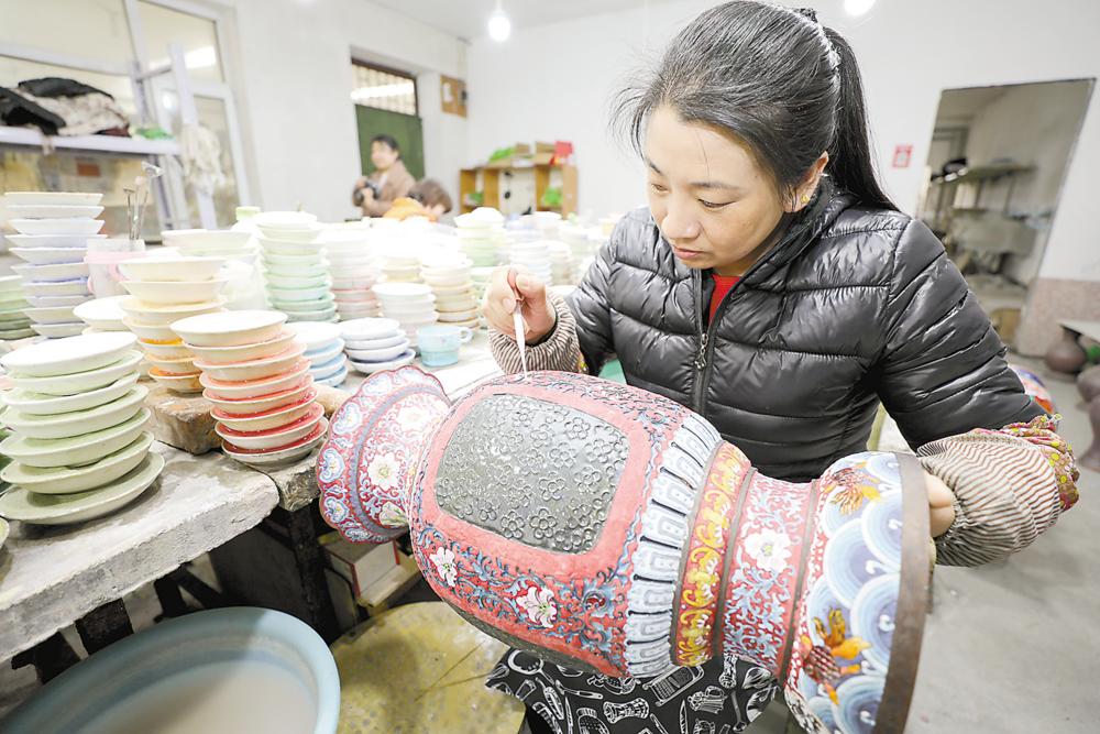 北京大厂景泰蓝简介,景泰蓝的匠心传世之旅