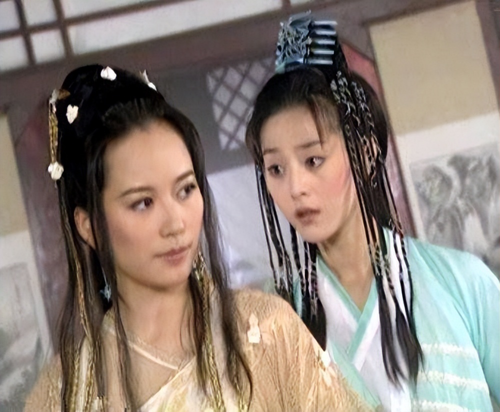 年轻时漂亮40岁却显老的女明星,40岁方脸女星