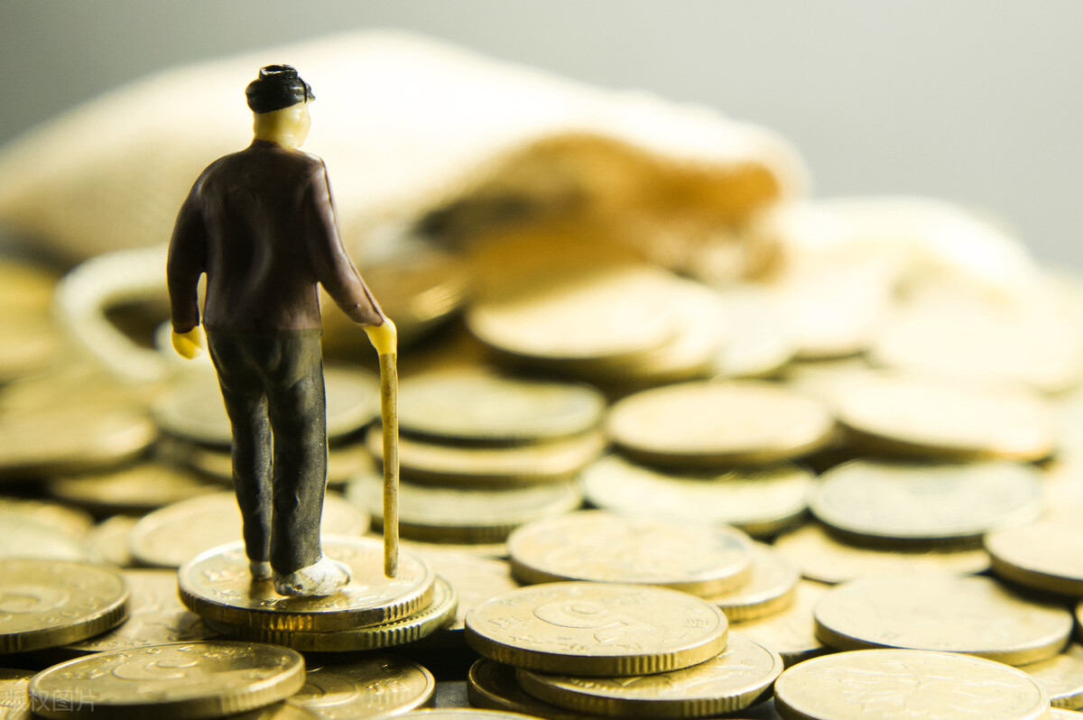 没领满139个月养老金怎么计算,139个月后还可以领取基础养老金吗