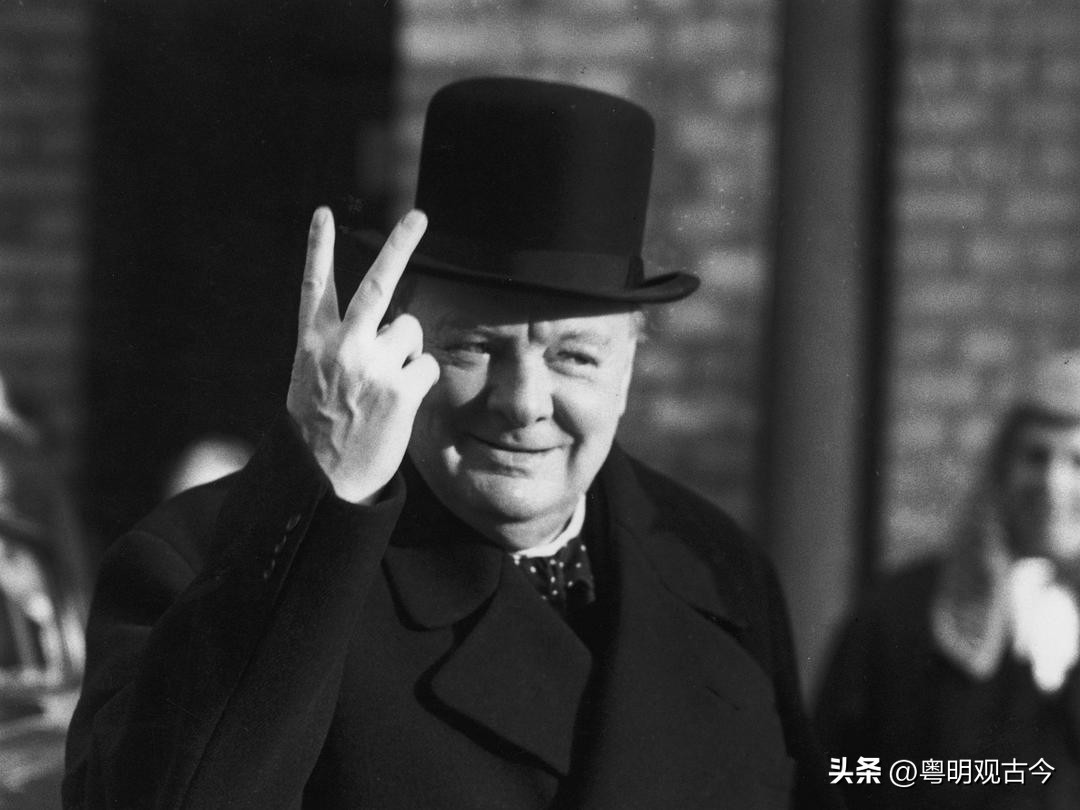 一架飞机花12亿美元，被外国轮着坑，印度是如何成为*火军**韭菜的？