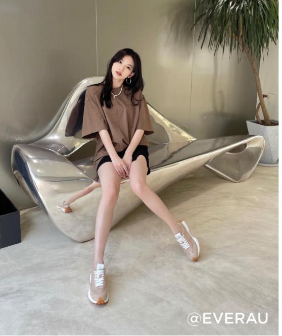 夏季穿的阔腿裤显瘦版,显瘦百搭的裤子夏季阔腿裤