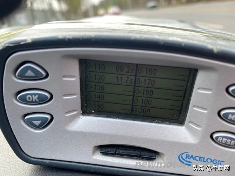 无极SR4Max｜宝马C400GT｜光阳赛艇S350横评（下）：出道即巅峰？