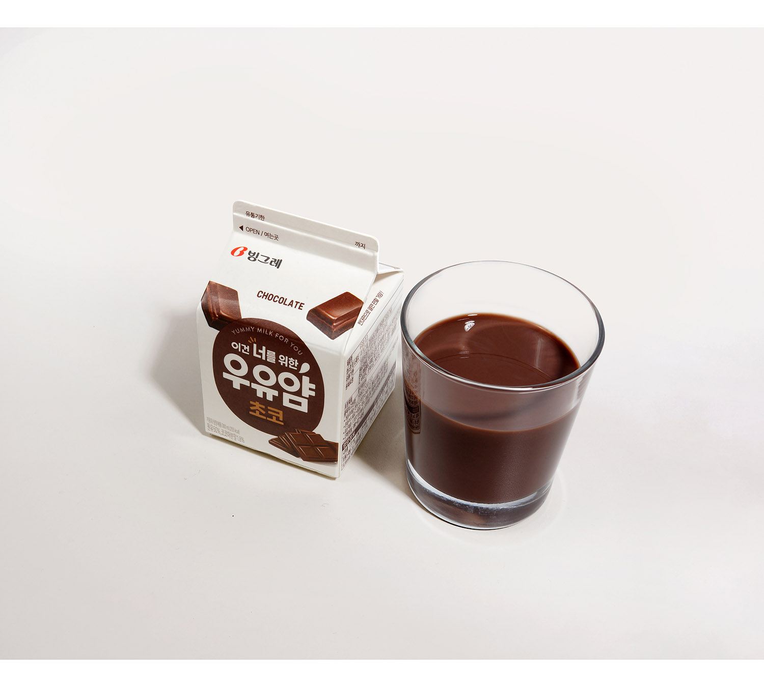 韩国香蕉牛奶包装设计,milkme牛奶包装