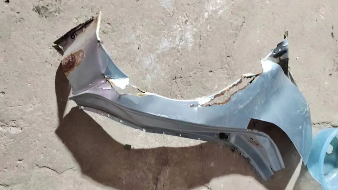 2010款比亚迪f0翻新案例,比亚迪f0全车翻新喷漆多少钱