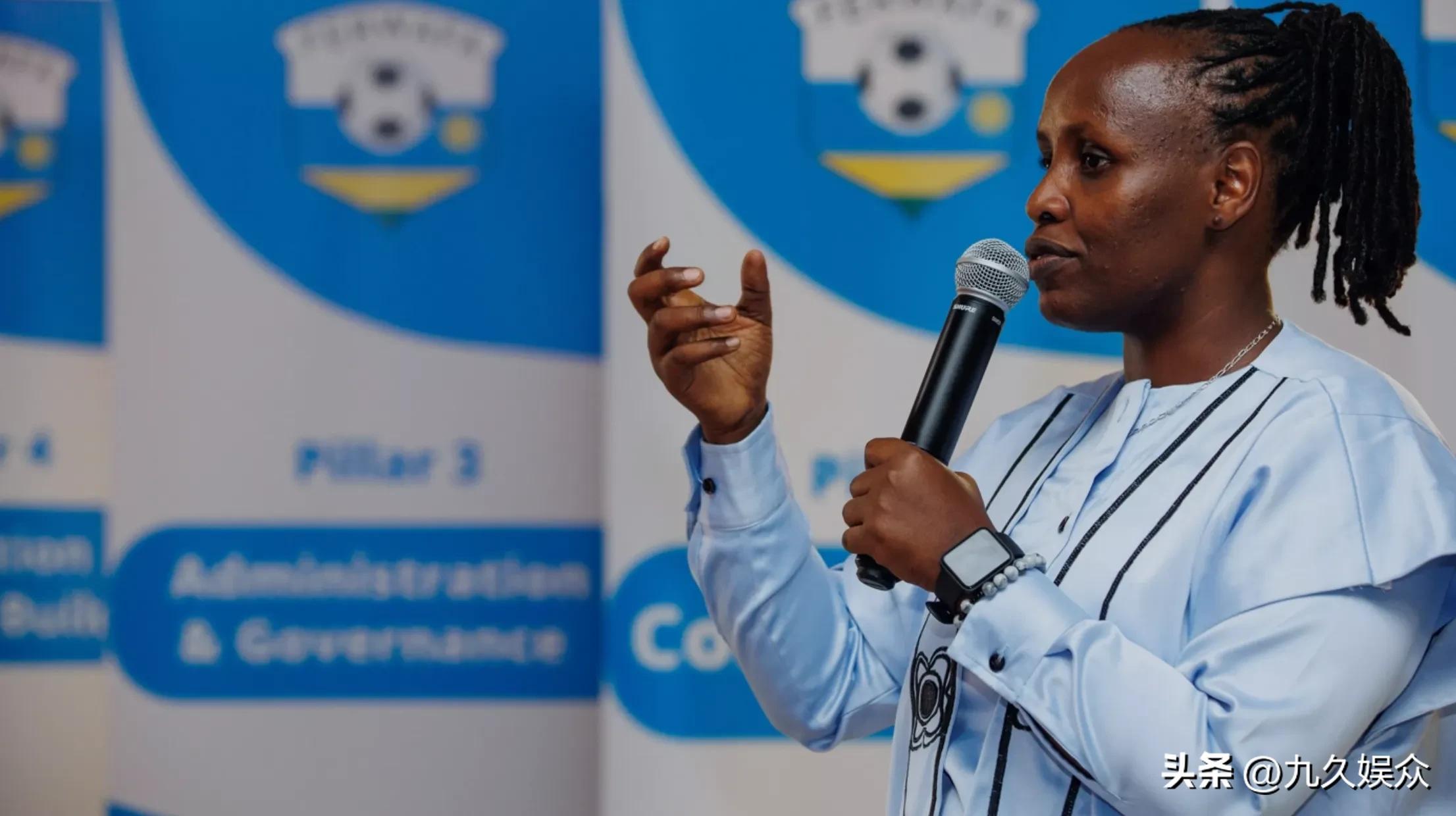 卢旺达女子足球,对女足的支持