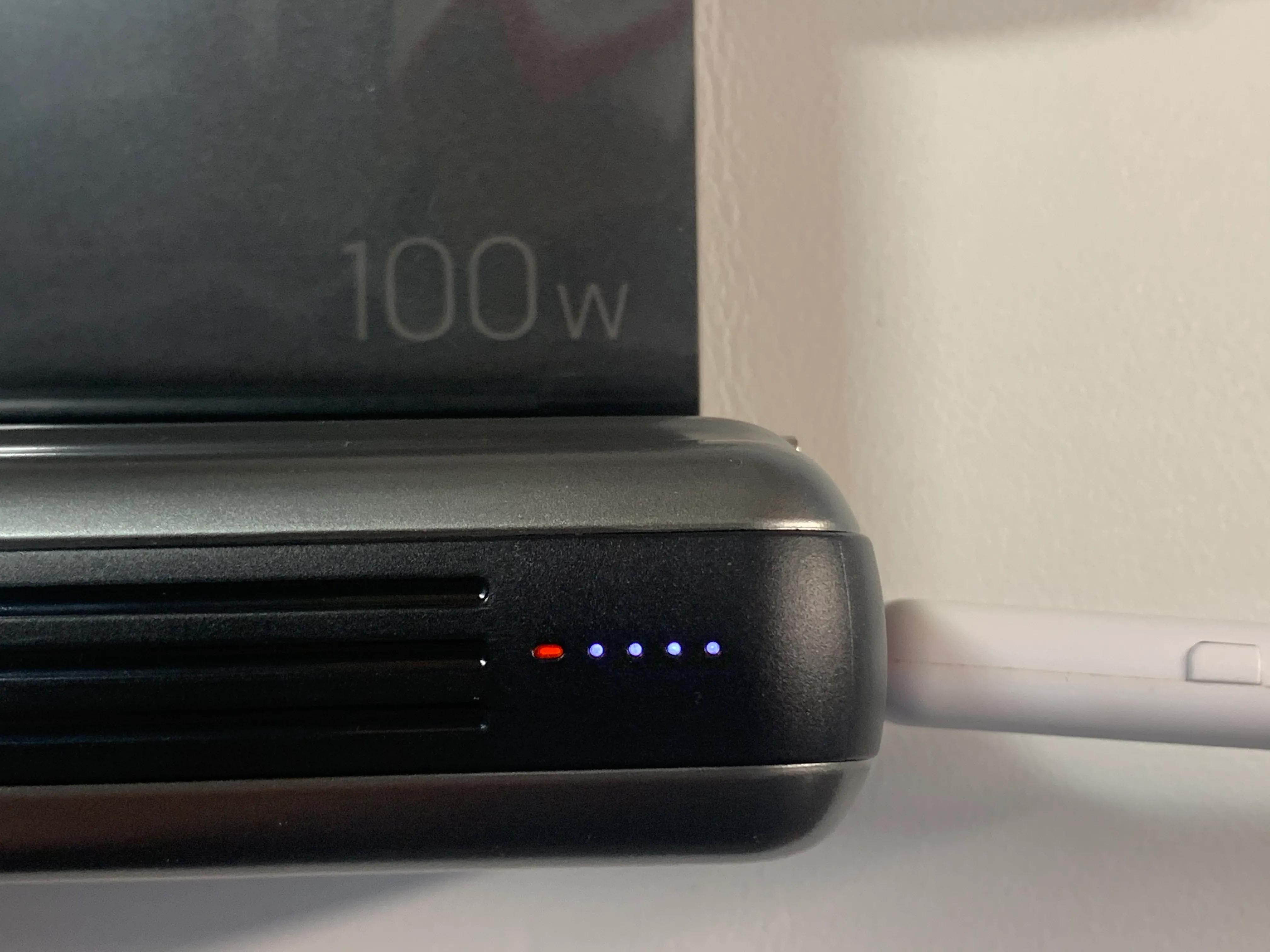 羽博65w,羽博自带双线充电宝