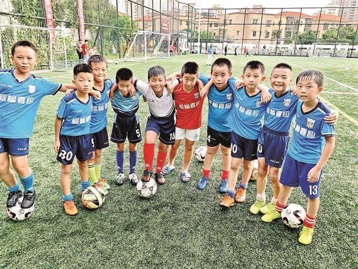 校园足球促进小学生身心健康发展,宝安区松岗第二小学