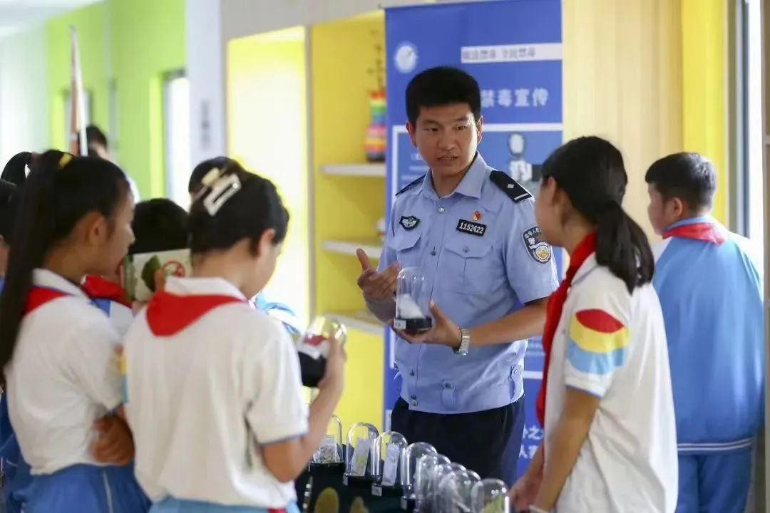 五、四、三......北京戒毒有一套！