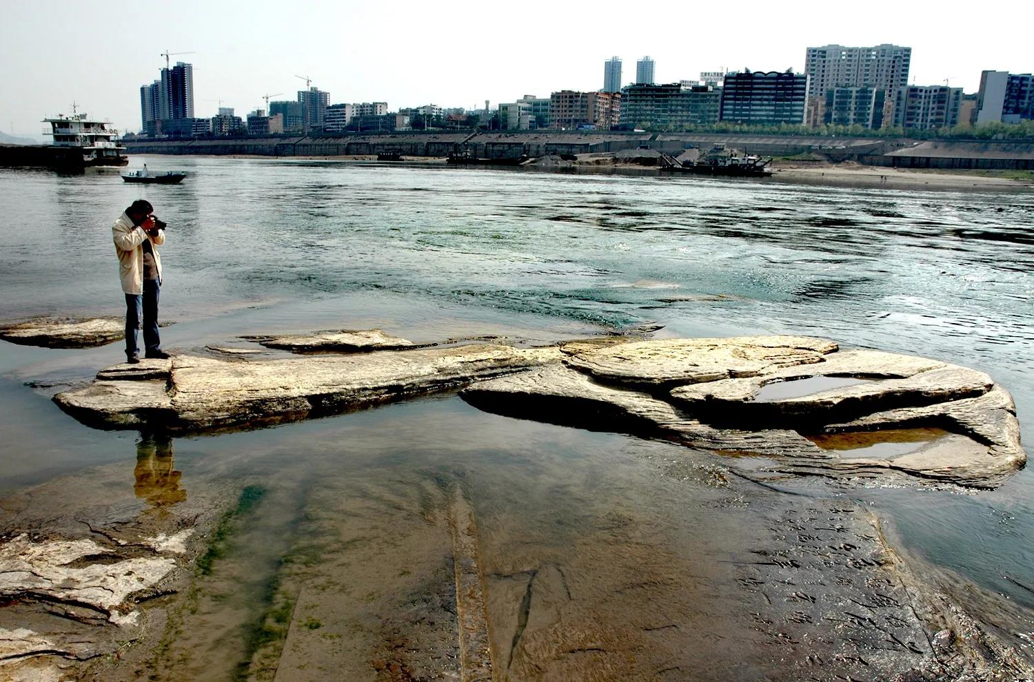 江津艾坪山公园,天河区爱情山