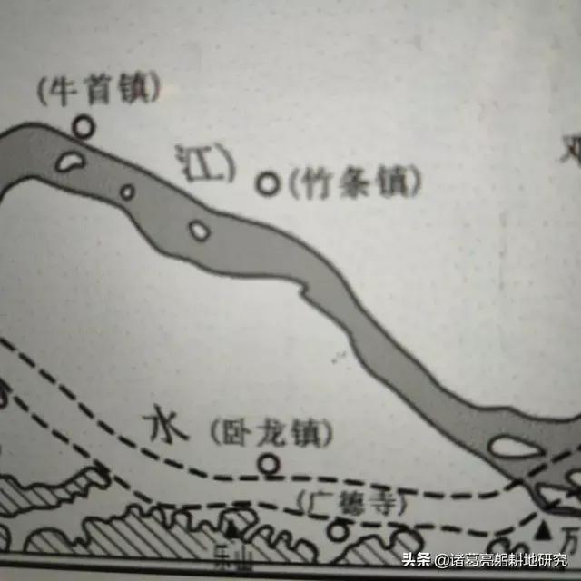 建安二十五年，谁把阴、酂、筑阳、山都、中卢五县划给了南阳？