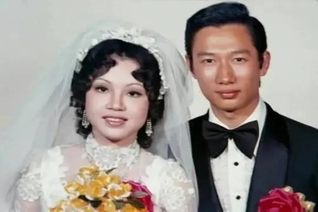 郭台铭:原配离世直呼上帝不公,却转身娶了比儿子大两岁的小娇妻