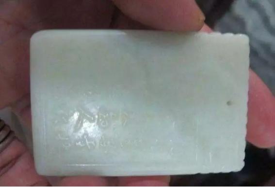 白玉是名玉吗,什么玉可以冒充白玉