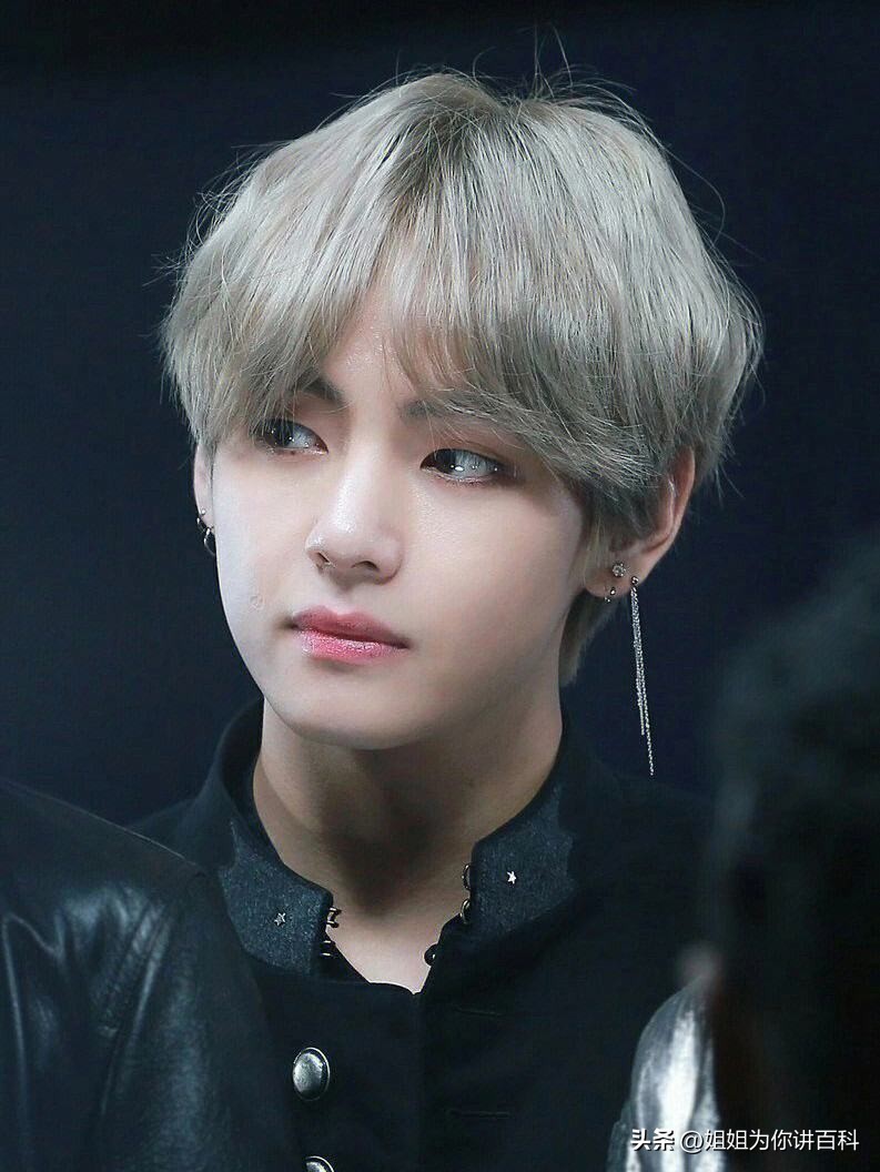 金秀贤的偶像权志龙,韩国男星宋仲基金秀贤