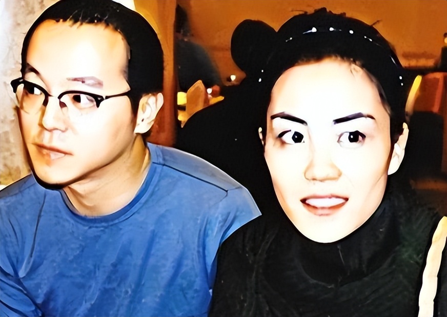 王菲和谢霆锋恋情过程,王菲和谢霆锋恋情回顾