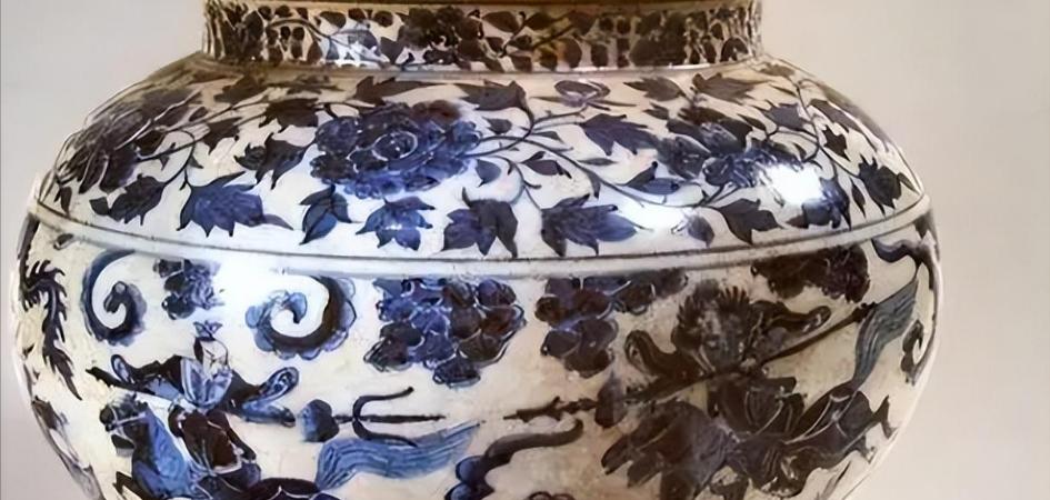 1980年广西民工挖到骨灰罐,广西骨灰罐