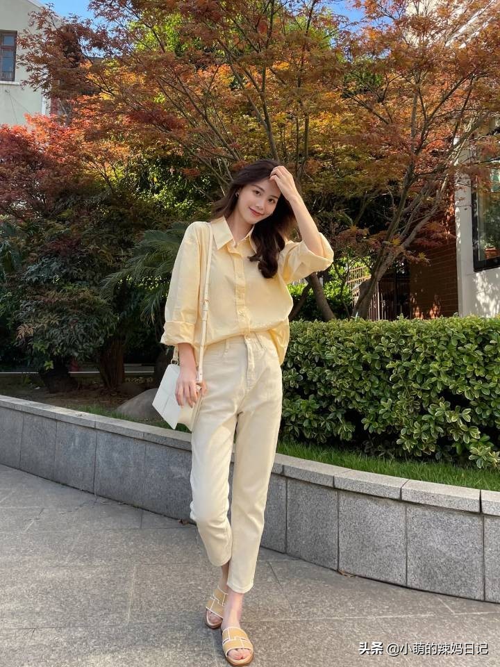 今年流行什么裤子露脚踝和小腿,裤子过膝不过踝的搭配