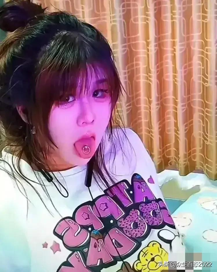 “我没有出轨，只是喜欢和不同的男人发生关系”，两位女性毁三观