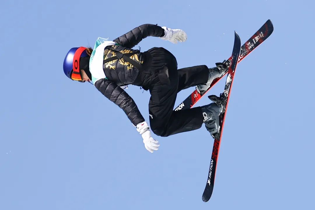 杨倩恭喜谷爱凌,博尔特恭喜谷爱凌