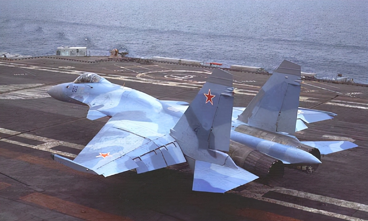 魔改新款歼15,魔改歼15