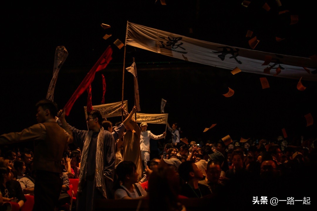 上海又刺激又好玩的网红打卡点,上海网红打卡地必去的五个地方