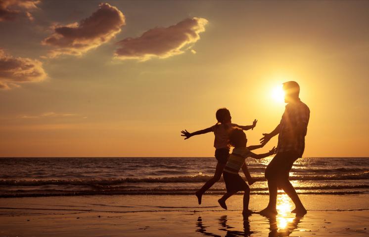 村干部们纷纷闹辞职，农民不解，“这么美的差事为啥不愿意干”？