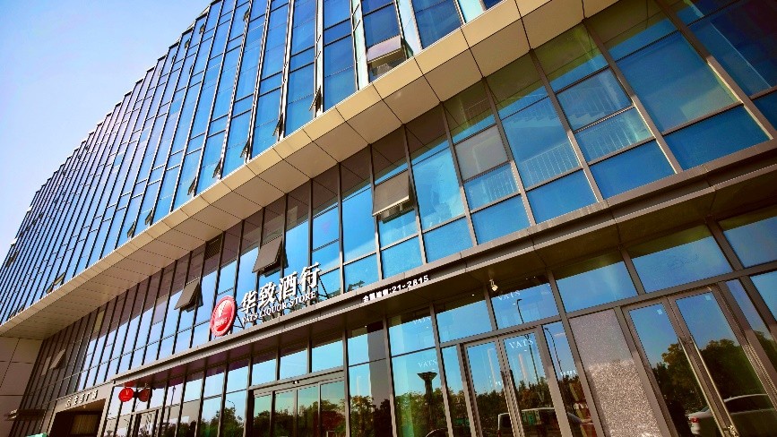 造车、酿酒、玩AI，资本大佬们的“嗜好”跨度有点大？