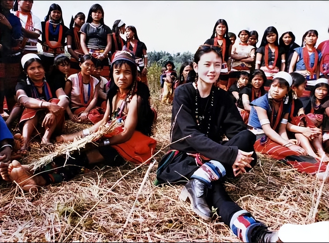 疫情下的明星有多惨,疫情下的明星百态