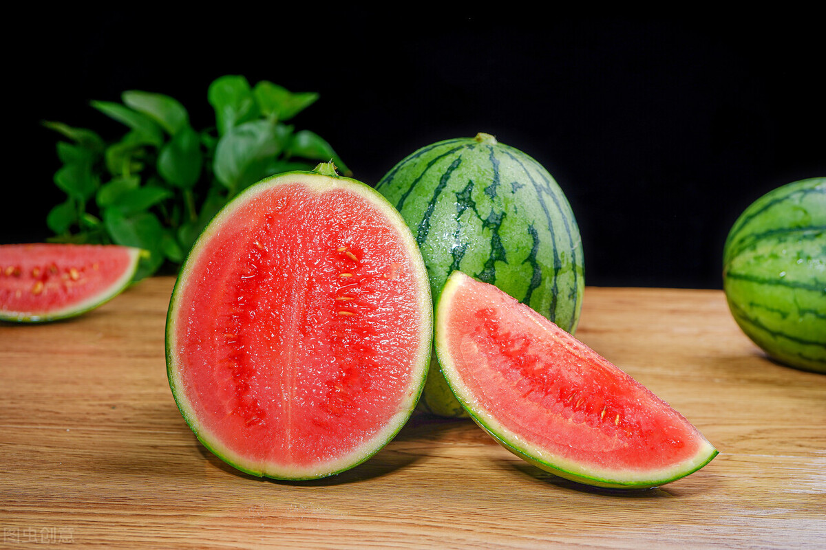 中秋节前10大热销水果：阳光玫瑰依旧第一，嘎啦苹果抢占上市先机