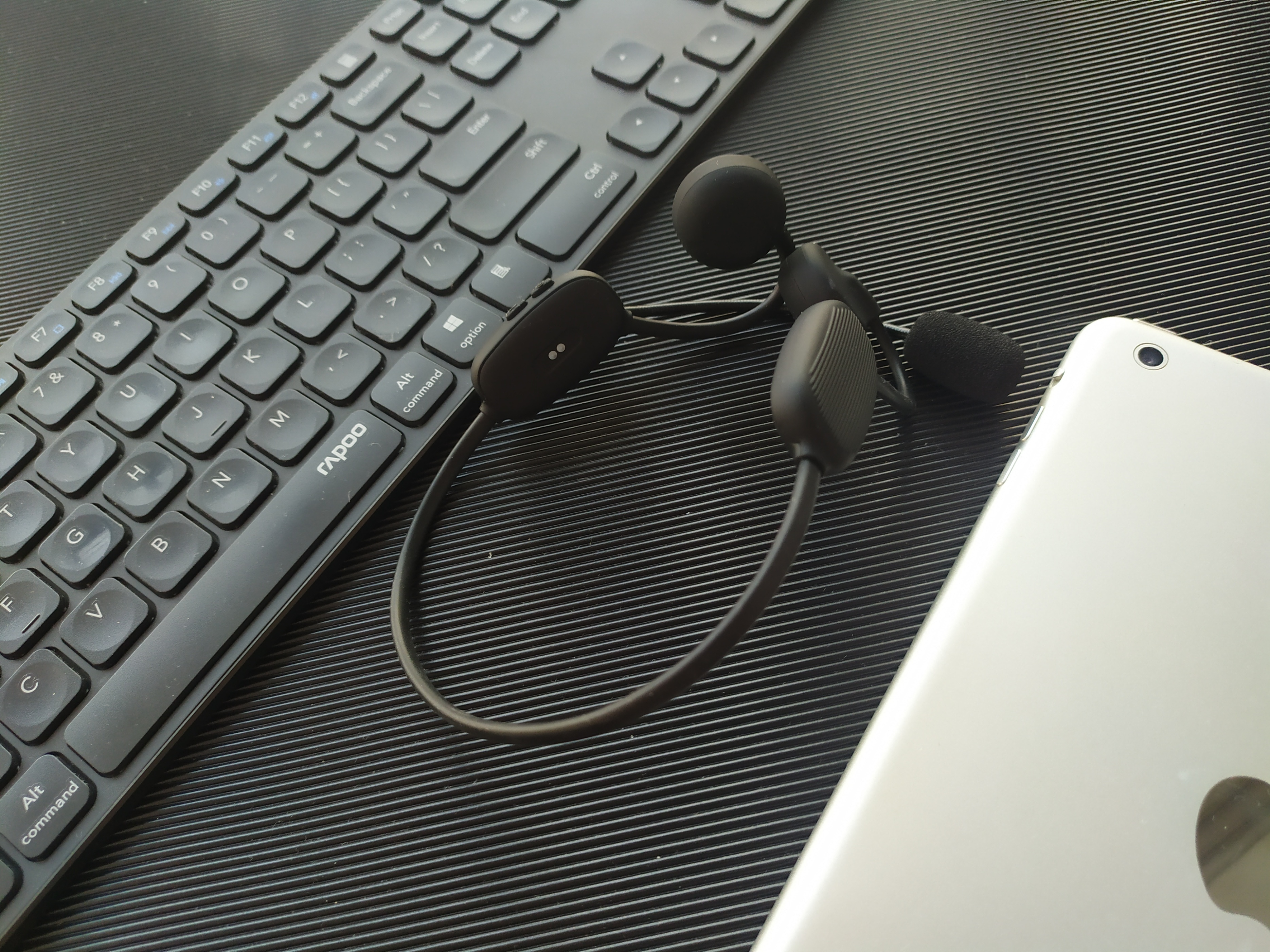 骨传导耳机麦克风效果好吗,骨传导耳机带麦克风推荐