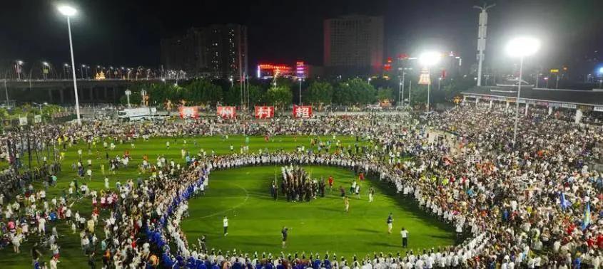 范志毅参加村超国足什么水平,国足挺进18强范志毅