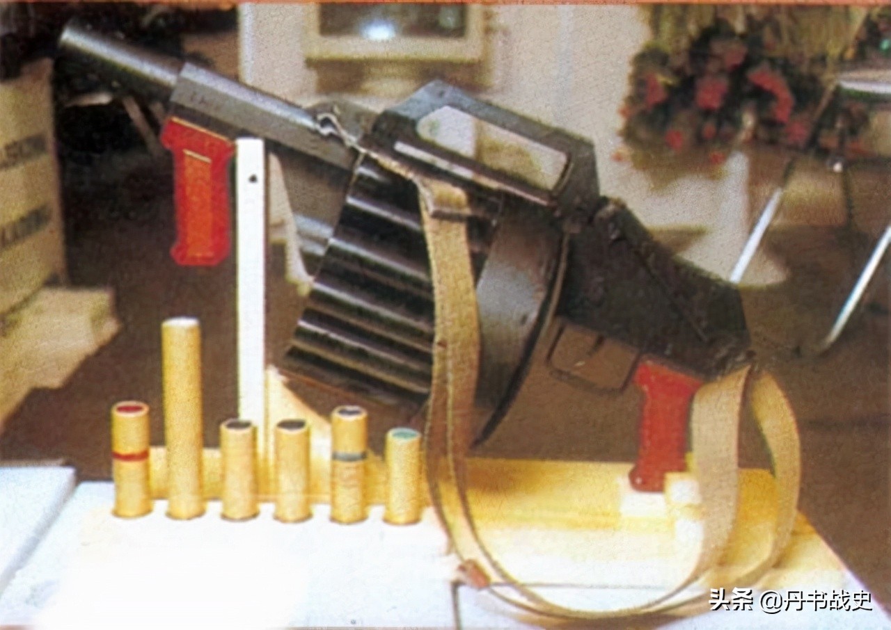 民用版英国韦伯利转轮手枪,6.35转轮手枪