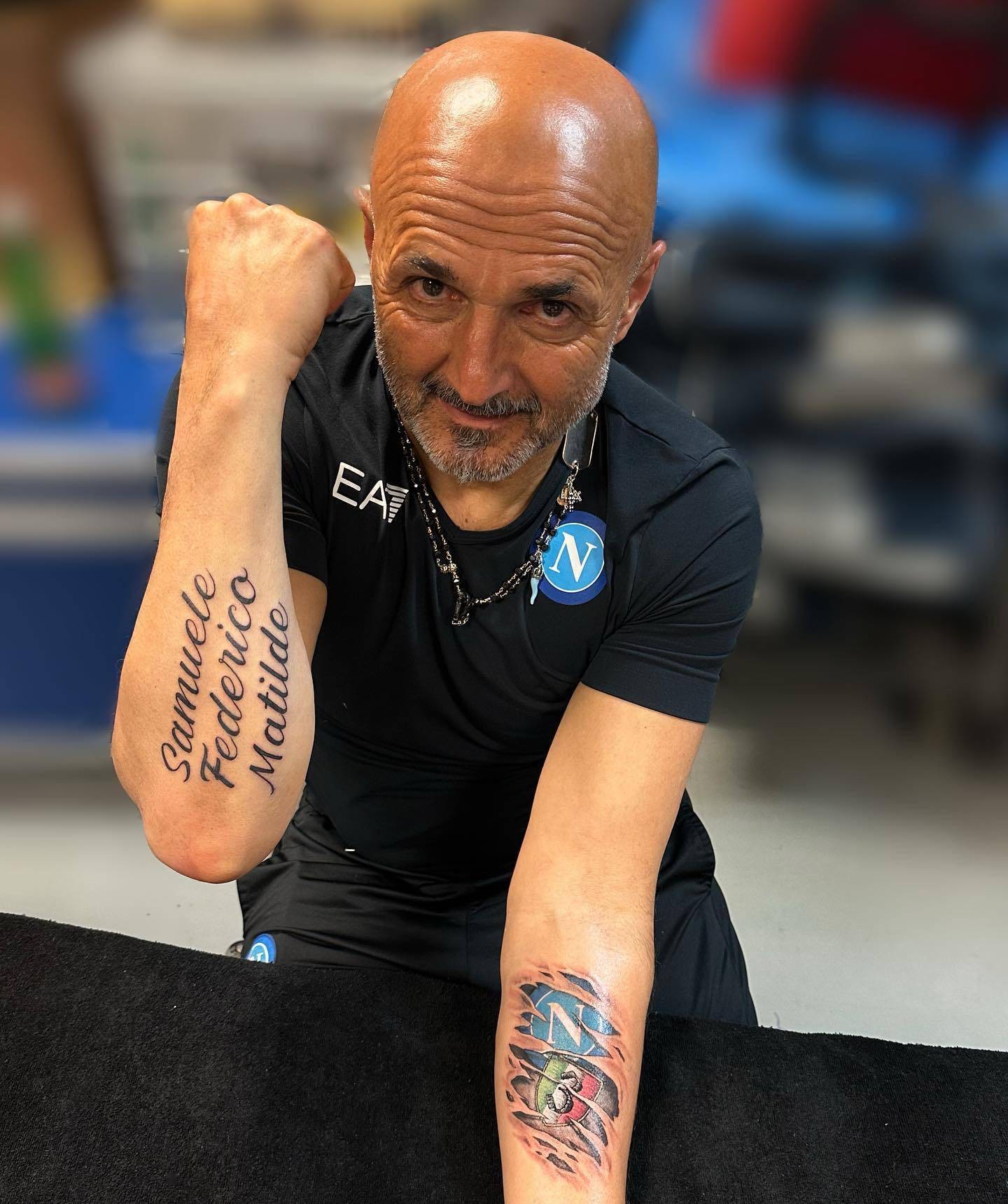 2023中超最佳主帅,足球十大顶级主教练照片