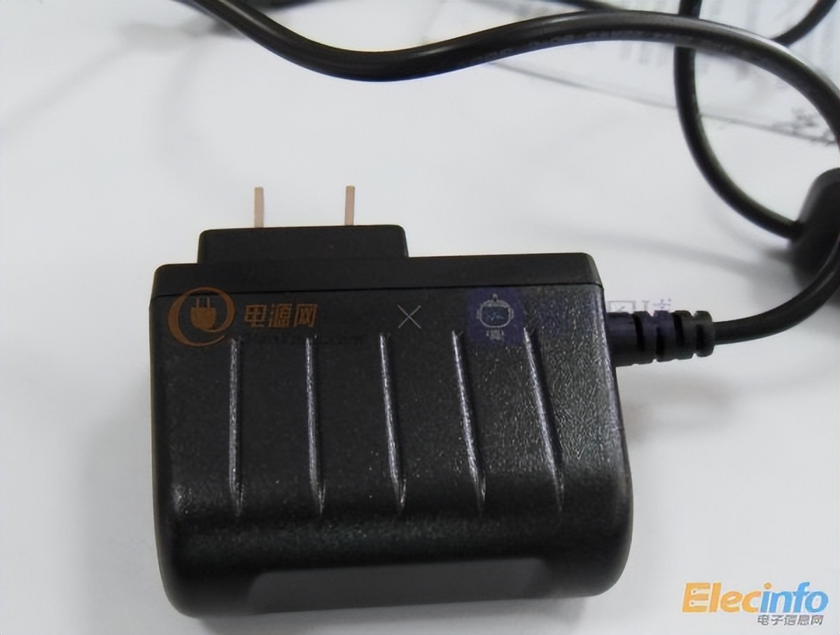 基于单片机的自动调光台灯,单片机调光灯程序视频