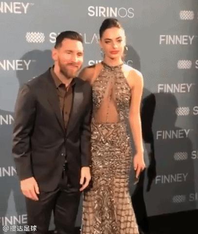 盘点足球场上的令人羡慕的爱情,足球界里让人羡慕的爱情