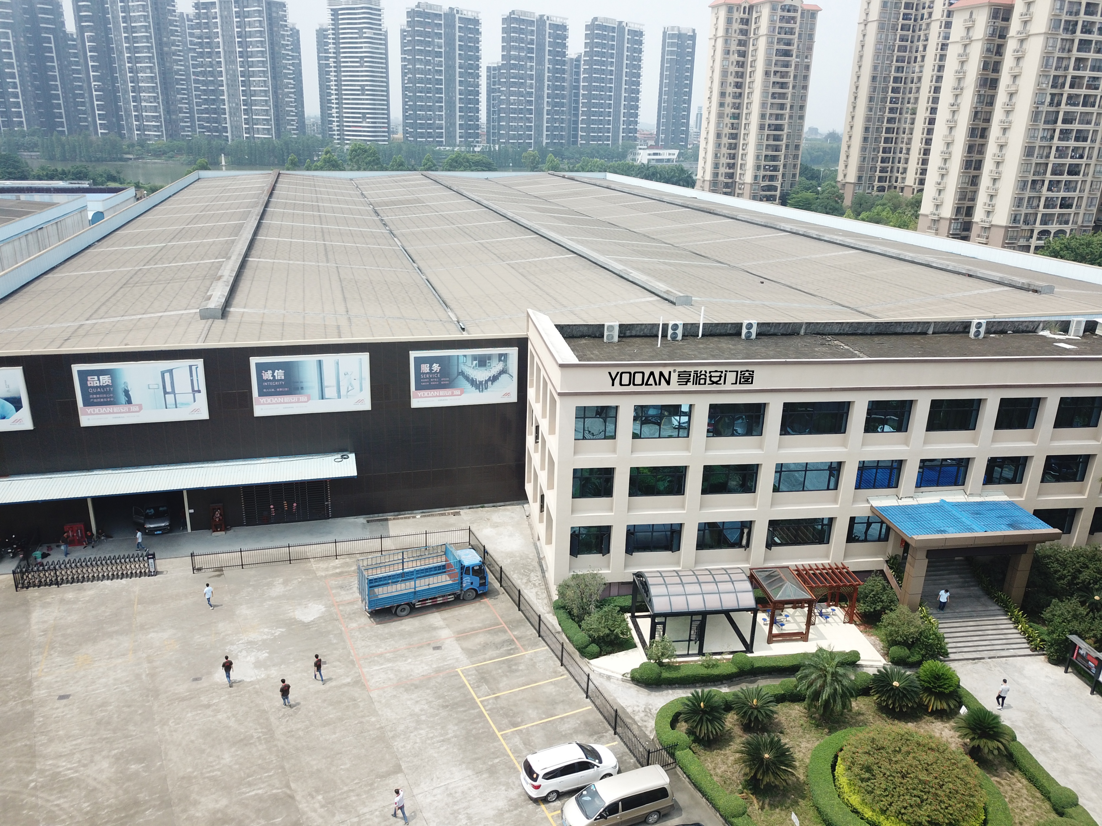 星派门窗和裕安门窗哪个好,意博门窗和派雅门窗哪家适合加盟