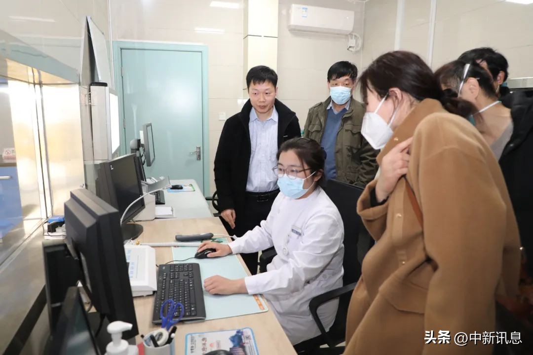 我院举行日间手术启动仪式,医院冲击波碎石机开机仪式