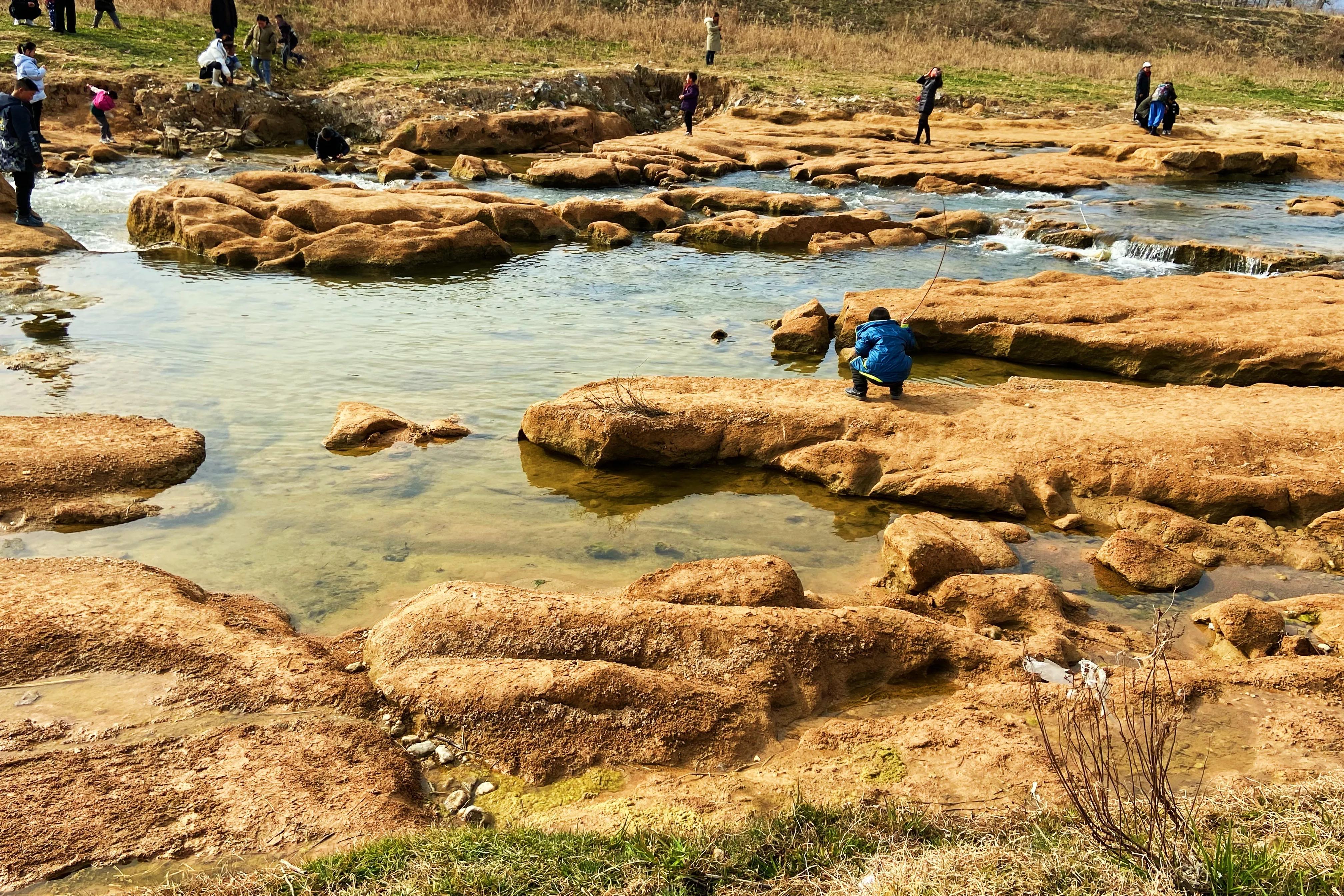 河边的景色真是太美了,文川河风景